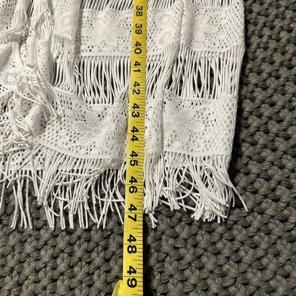 Alexa & Stella XL white pointelle kimono/coverup, fringe, self tie closure. - Picture 4 of 4